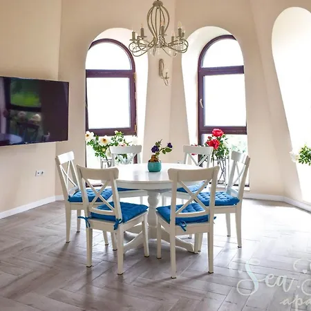 Sea Sight Apartment *